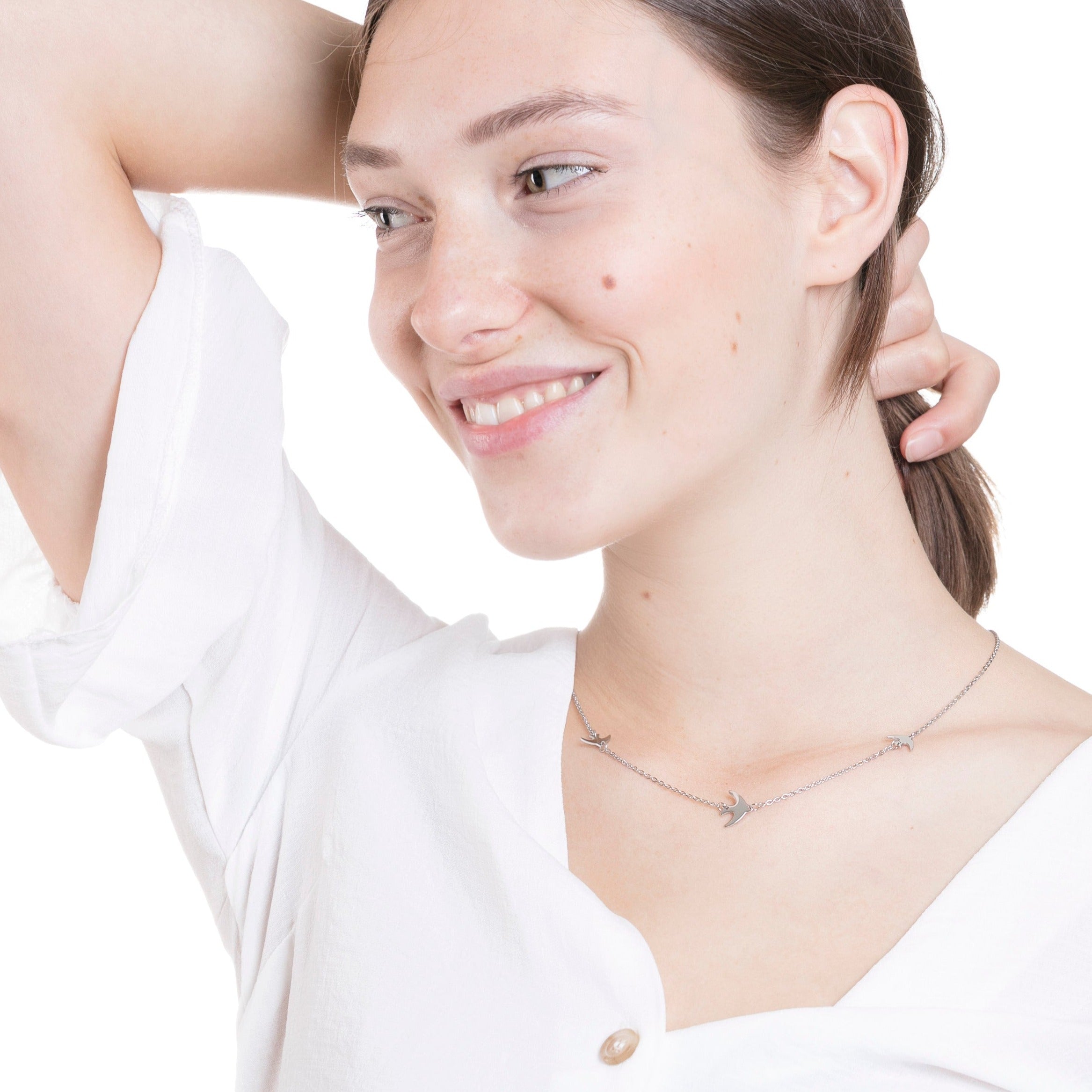 Collar con Pájaros en Vuelo en Plata